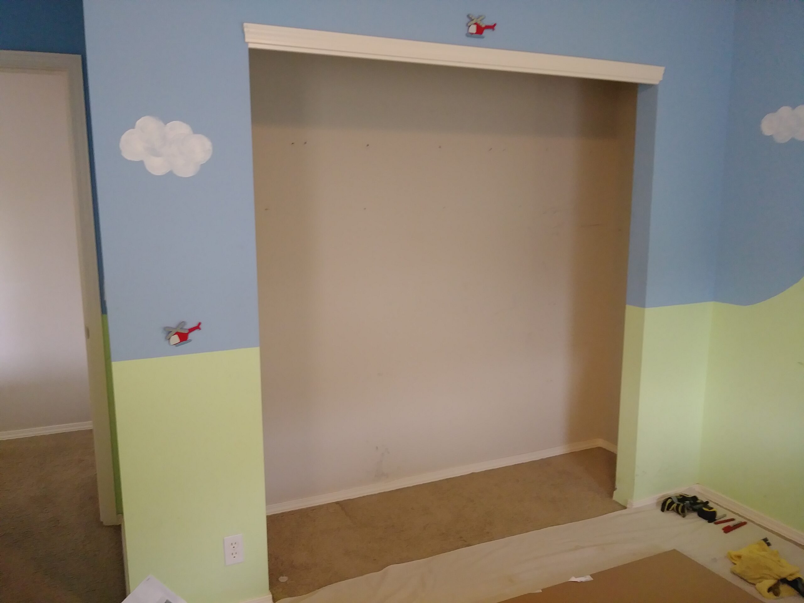 Empty wardrobe alcove before built-in installation, Seattle home